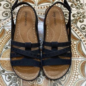 Easy street brand new sandals 7.5 wide